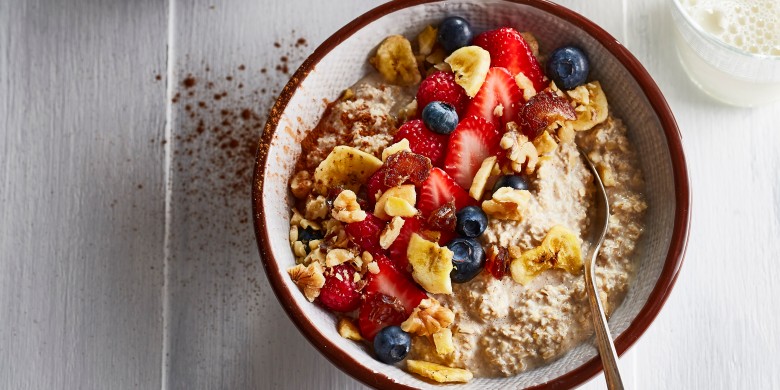 Overnight oats met dadels en walnoten