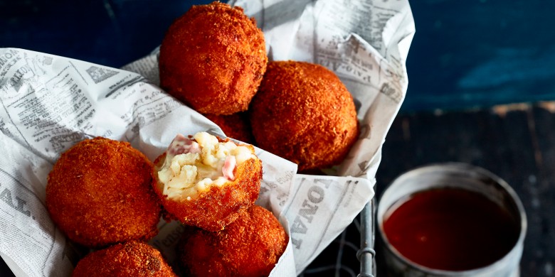 Mac & cheese bites 