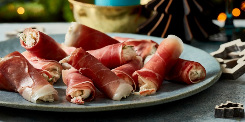 Hamrolletjes met krabmousse