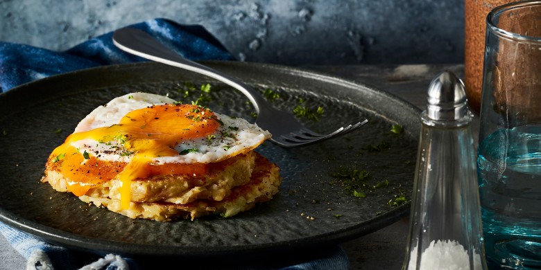 Rösti met cheddar en gebakken ei 