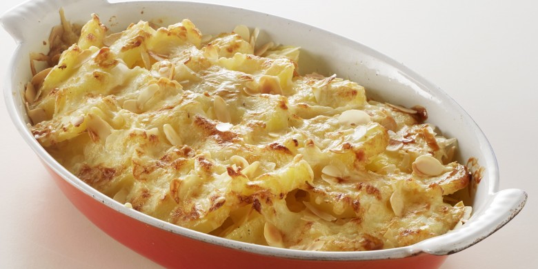 Aardappelgratin met amandel en gruyère