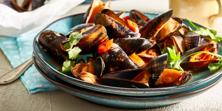 Mosselpakketjes met curry en kokos 