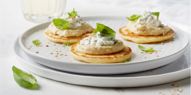 Kruidenricotta-hummuspoffertjes