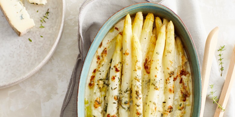 Aspergegratin met blauwe kaas
