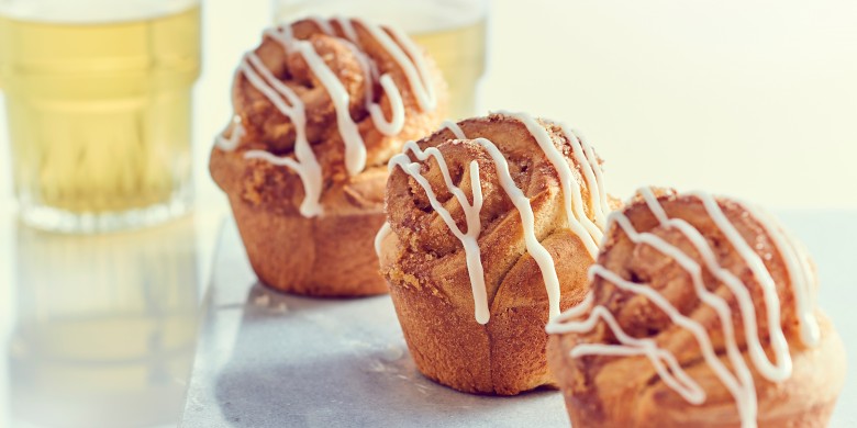 Geglazuurde earl grey-broodjes