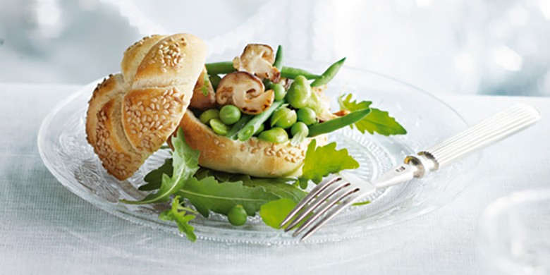 Paddenstoelenbolletje met groene groenten