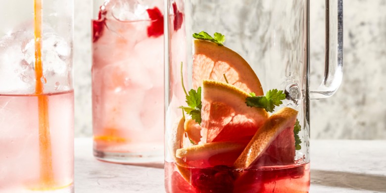 Grapefruitwater met framboos en koriander