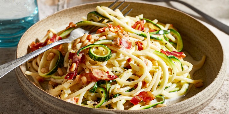 Spaghetti met romige gorgonzolasaus en courgette