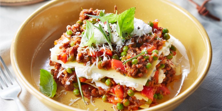 Lasagne met gehakt en kaas-yoghurtsaus