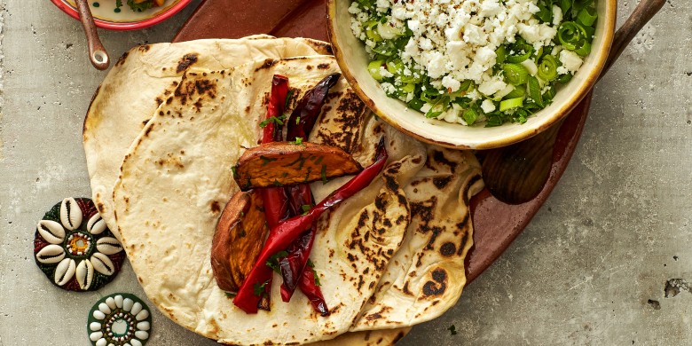 Taco’s met zoete aardappel, paprika en feta