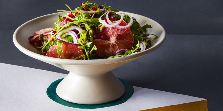 Grapefruitsalade met rode ui en granaatappel