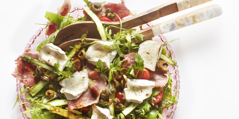 Geroosterde-groentesalade met olijven-balsamicodressing