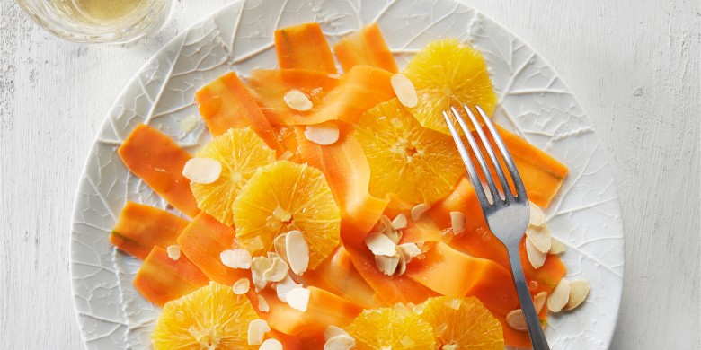 Wortelcarpaccio met sinaasappel