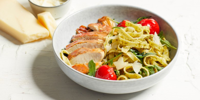 Kalkoenfilet met parmaham en tagliatelle 