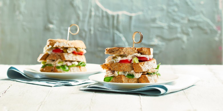 Sandwich makreelsalade met appel 