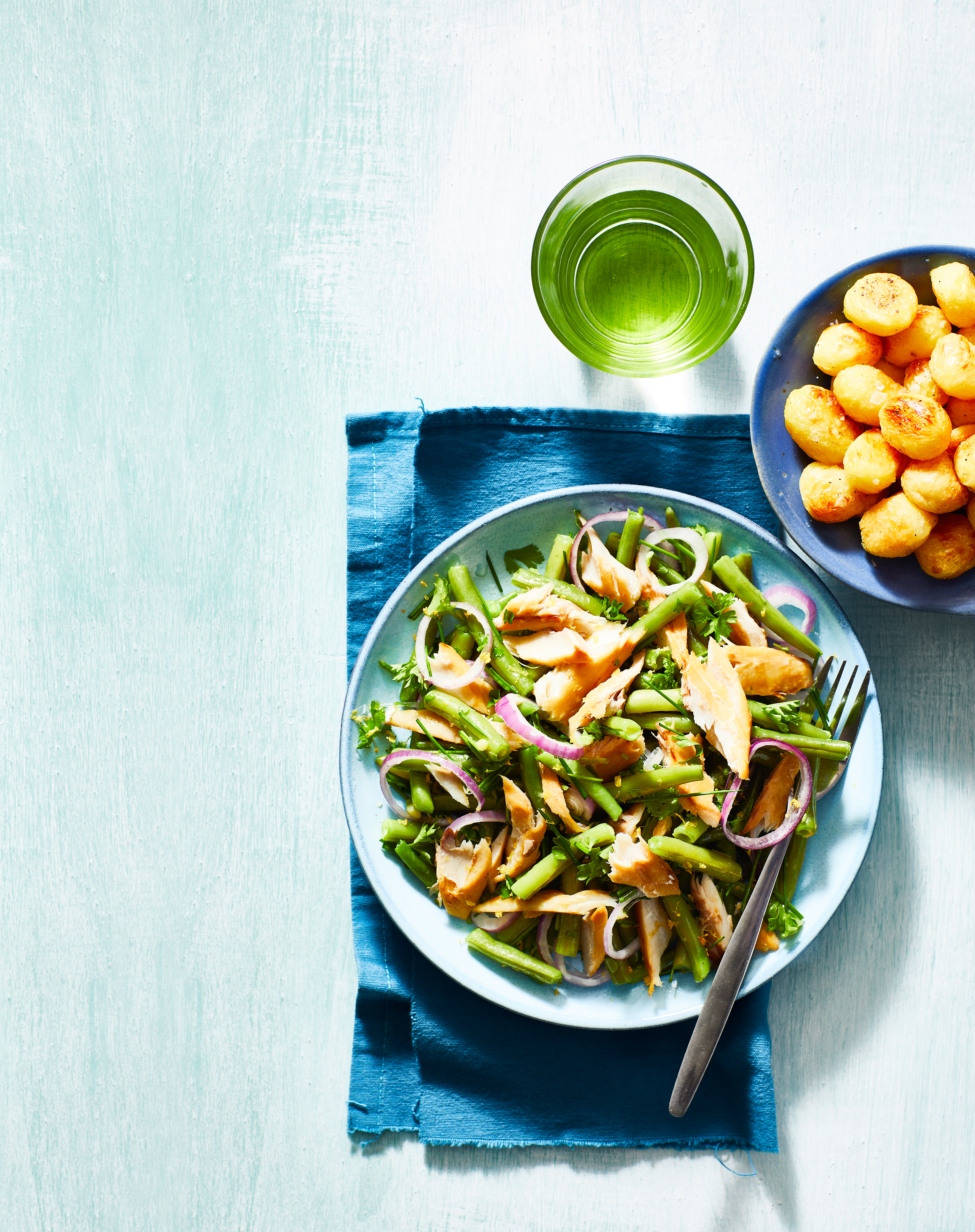 Lauwwarme sperziebonensalade met makreel