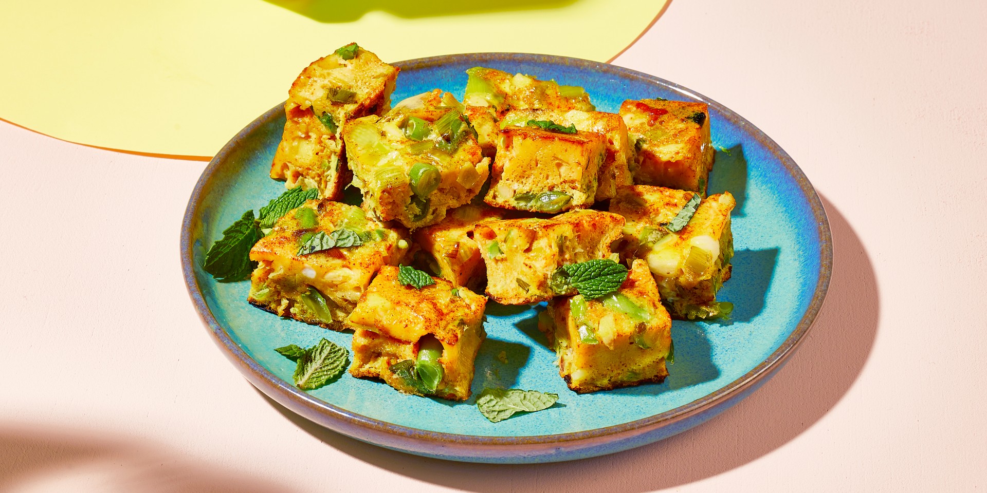 Frittata bites met kurkuma