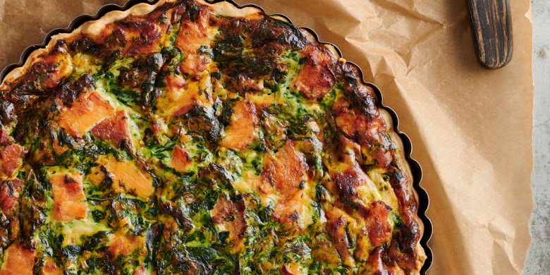 Zalmquiche met ricotta en tuinkruiden