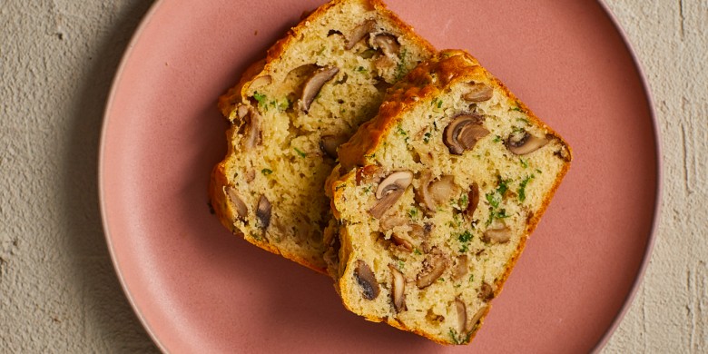 Paddenstoelencake met walnoten 