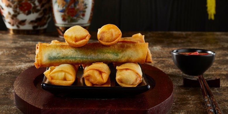 Loempia’s met zalm en bosui 