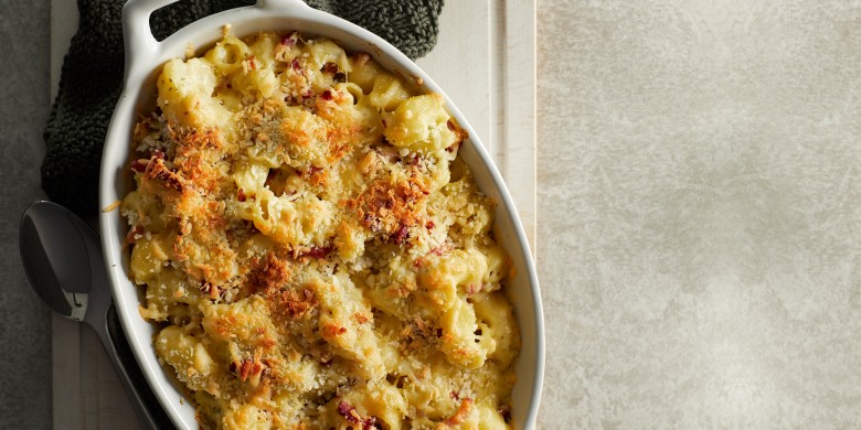 Mac & cheese met bloemkoolsaus 