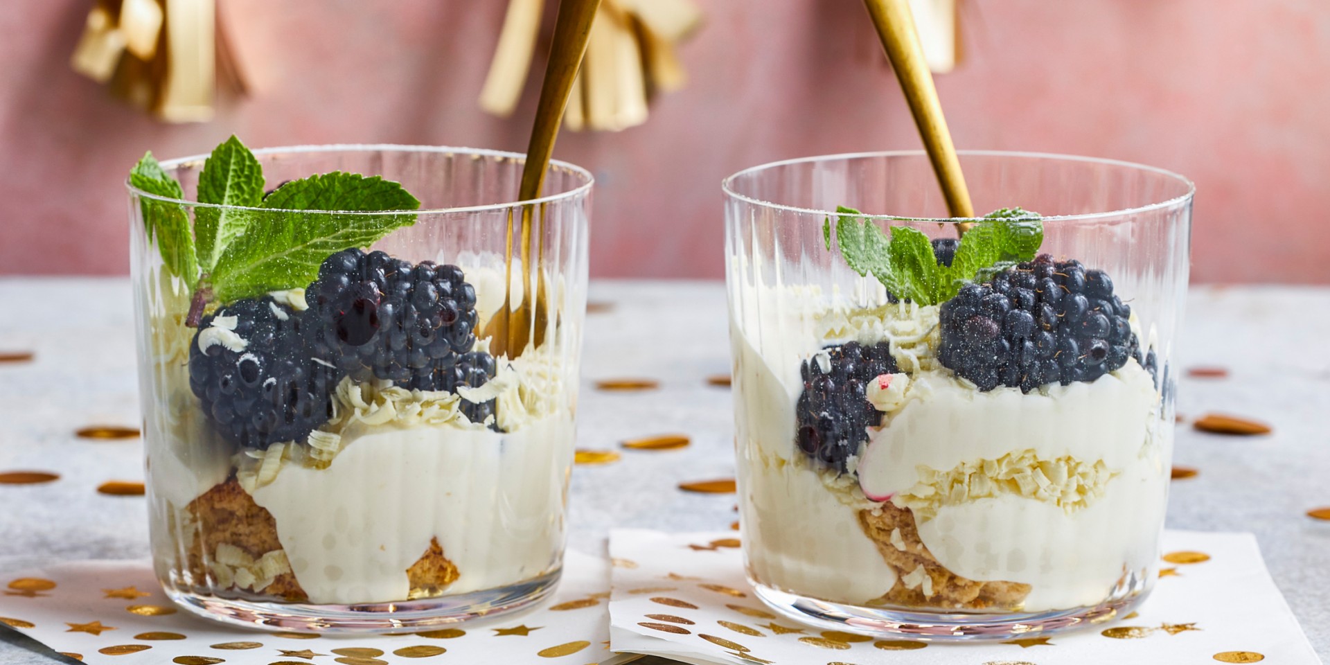 Mascarpone met witte chocolade en bramen