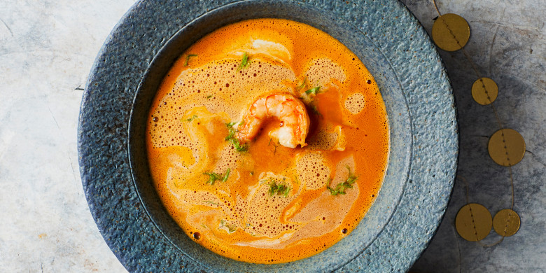 Bisque met garnalen en venkel