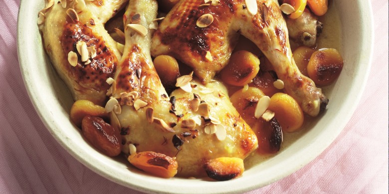 Gestoofde zoete kip met amandelen en couscous
