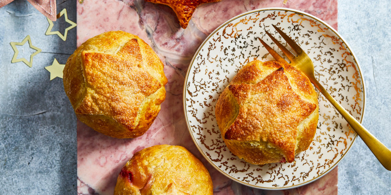 Appelbonbon met spijs en amarenakersen
