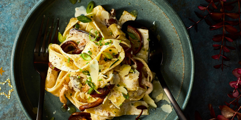 Pappardelle met paddenstoelen, mascarpone en truffelolie