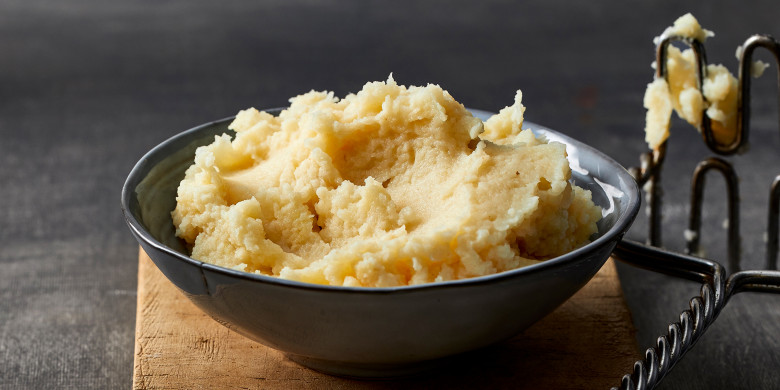 Knolselderij-knoflookpuree 
