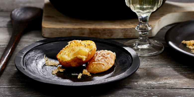 Jacket potatoes 