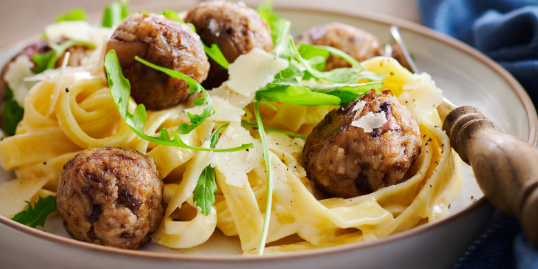 Paddenstoelenballetjes met tagliatelle