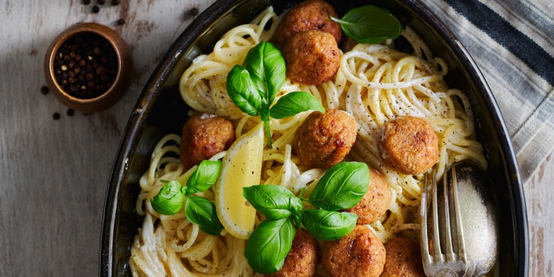 Vega pasta con polpette