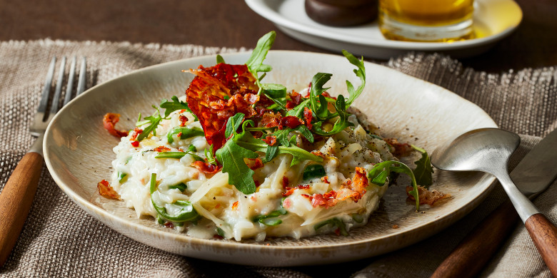Risotto met pancetta, radicchio, rucola en gorgonzola 