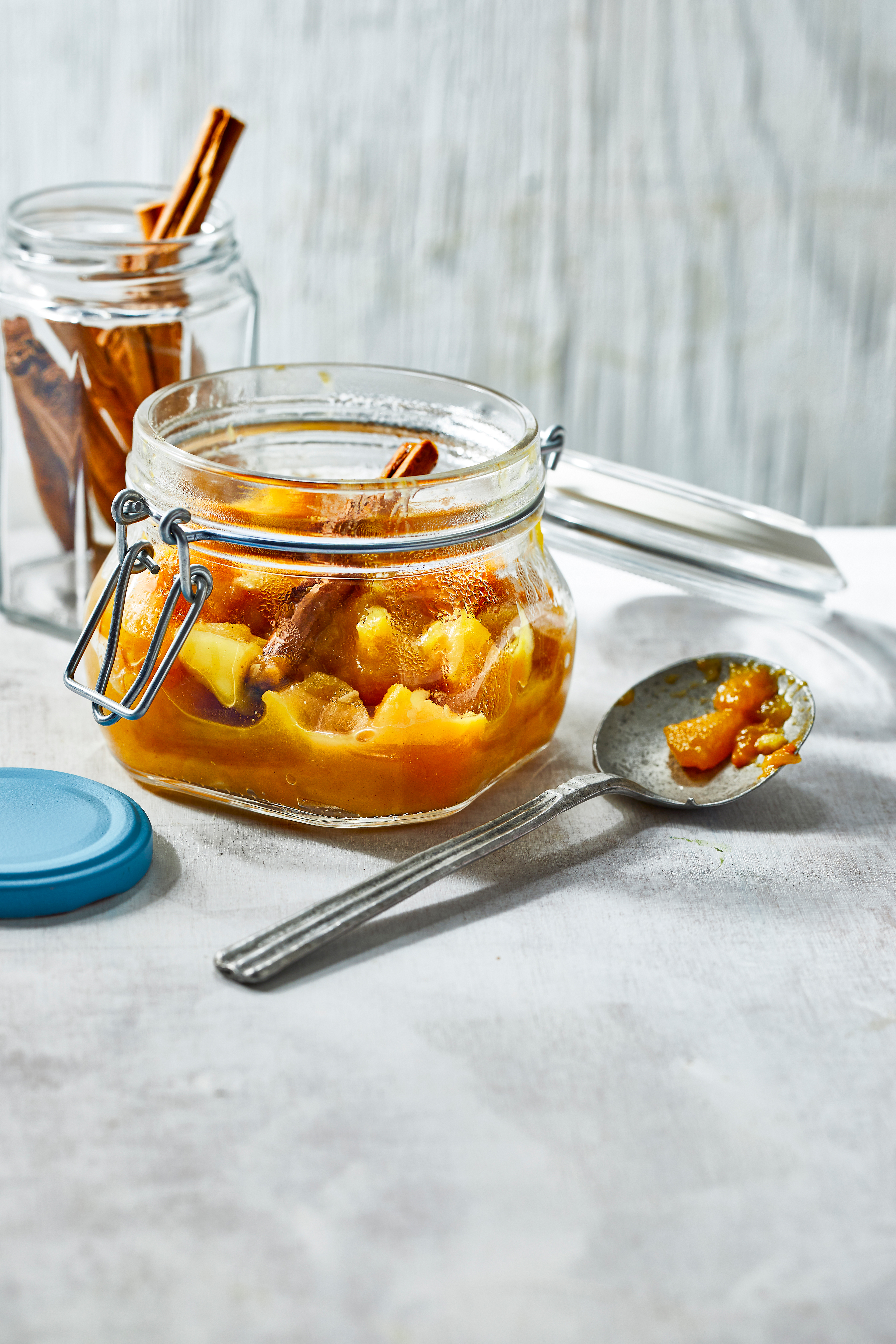 Sticky mangochutney