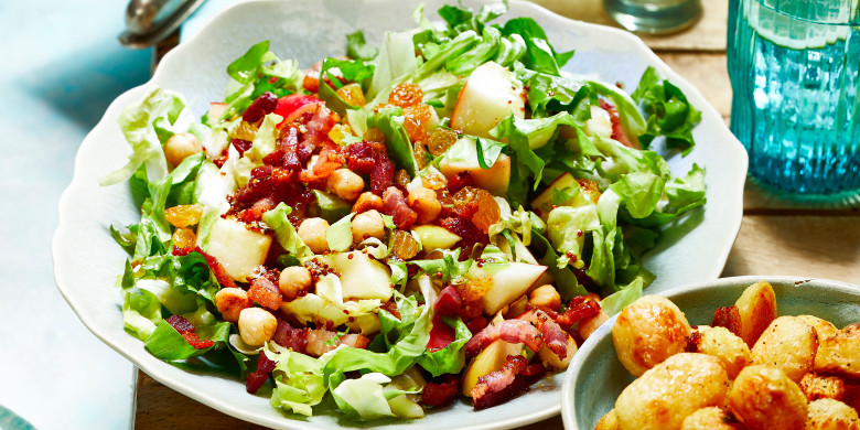 Andijviesalade met appel en spekjes 