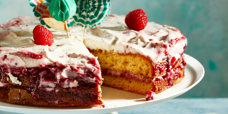 Vanilletaart met mascarpone en frambozenvulling