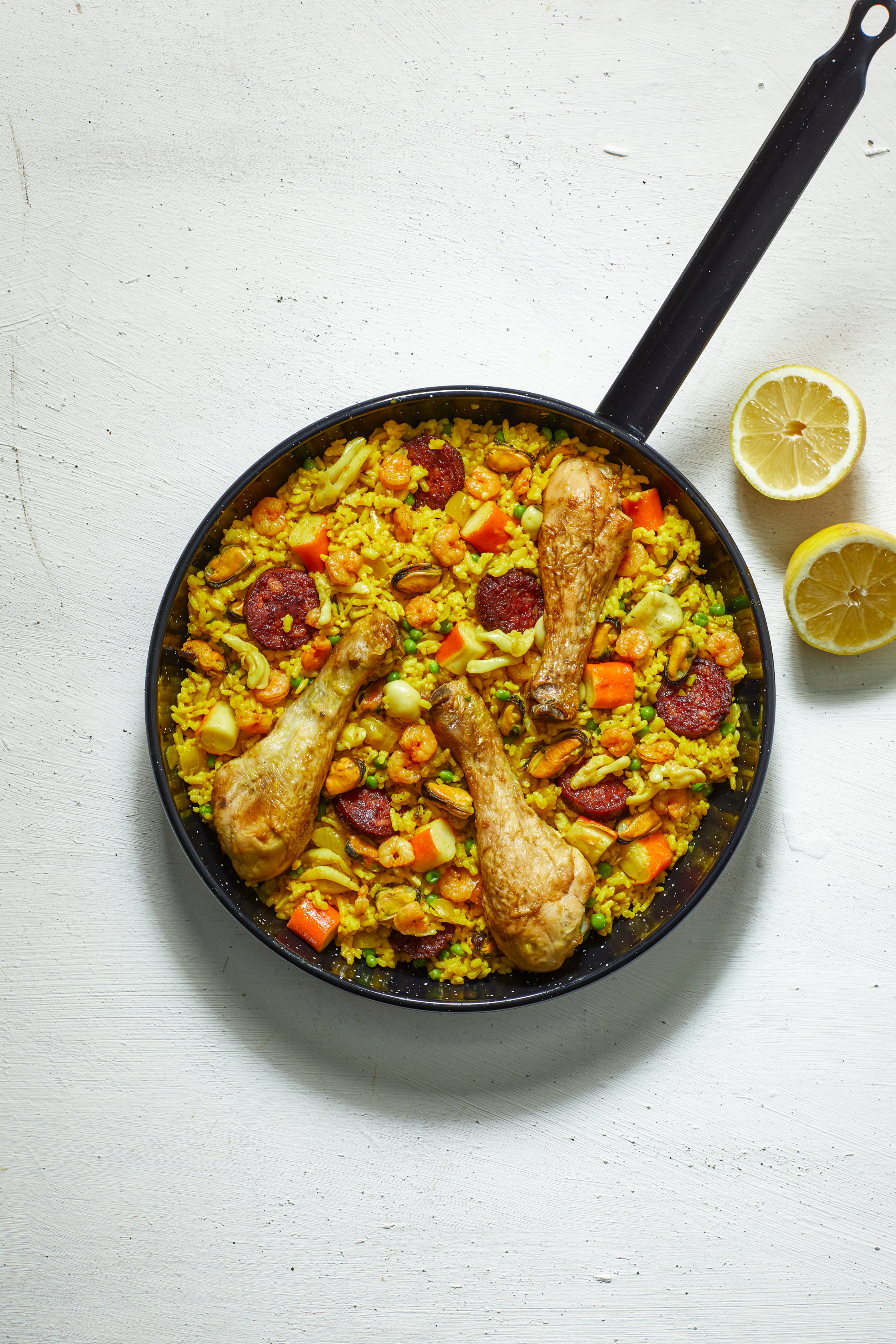 Basic paella Valenciana