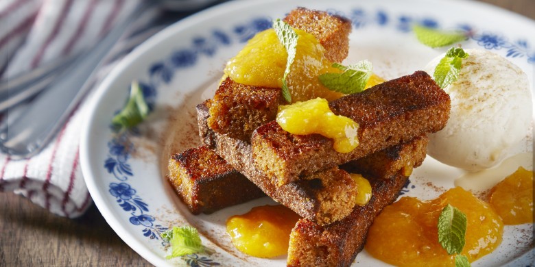 Groninger turfjes met abrikozensaus