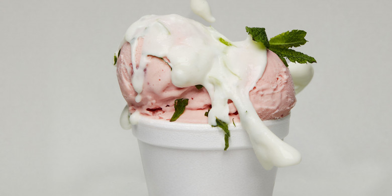 Aardbeienijs met kokosroom 