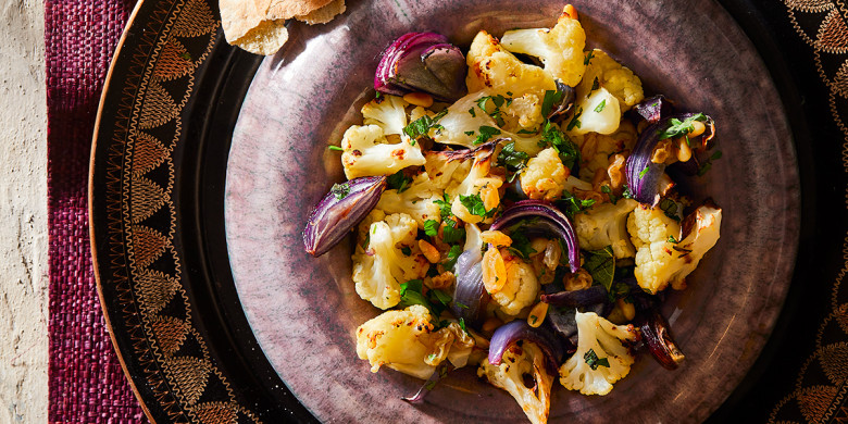Geroosterde bloemkoolsalade