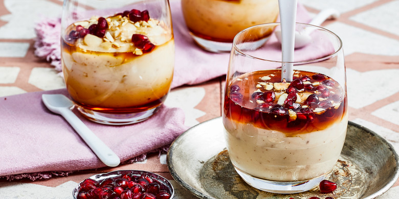 Amandelpudding met granaatappel