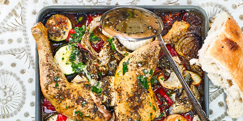 Kip met za’atar en kruidendressing