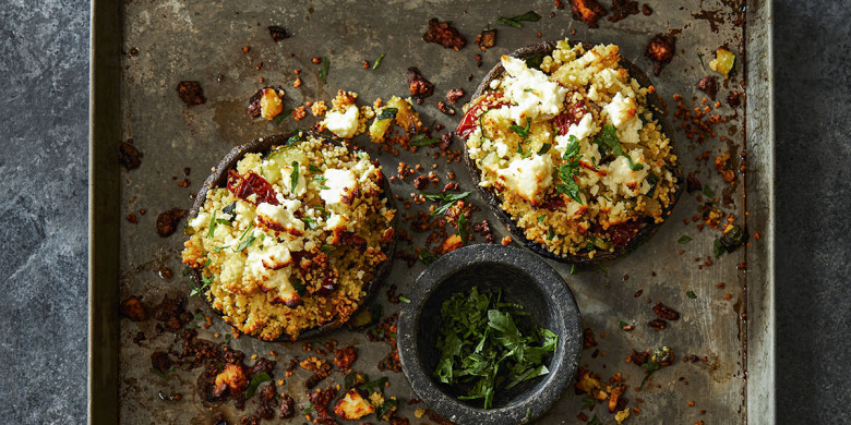 Gevulde portobello met couscous en feta