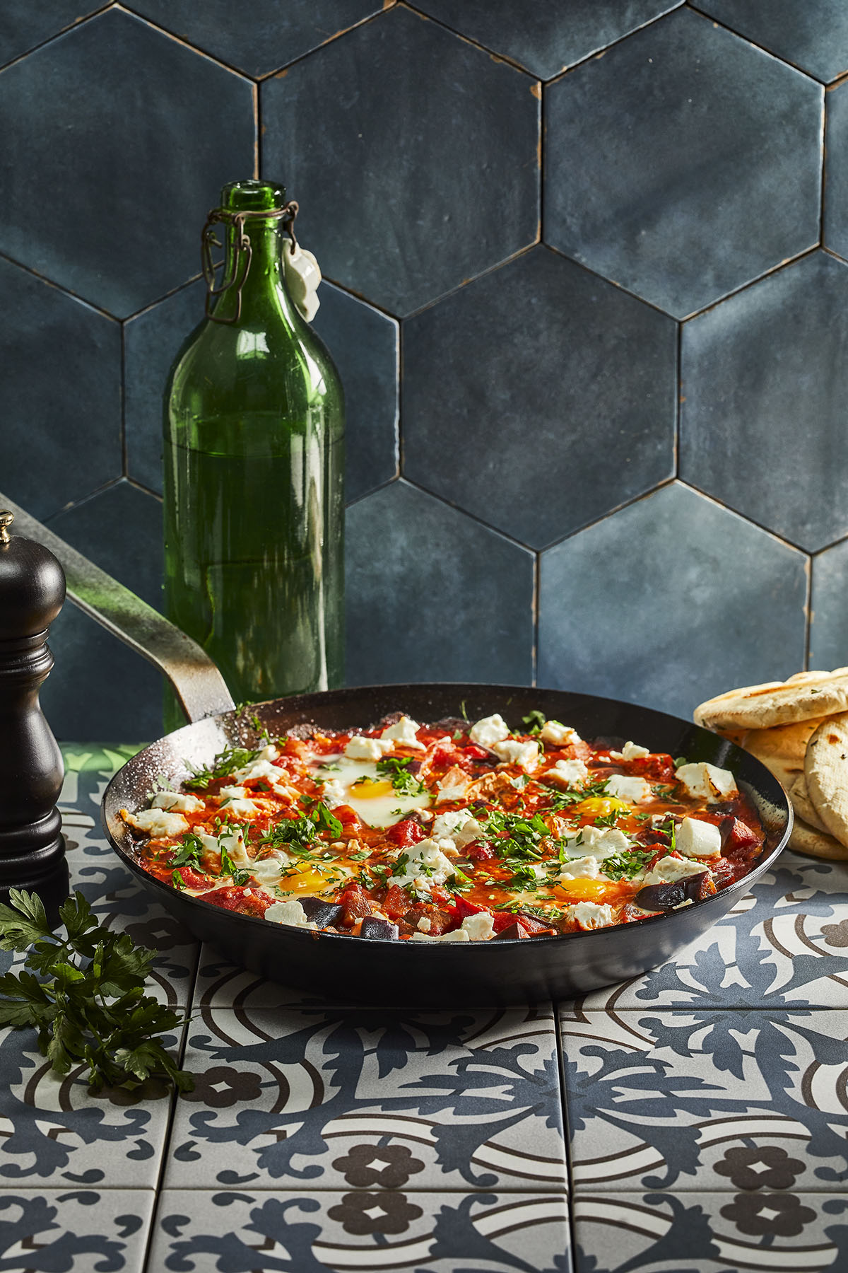 Shakshuka met aubergine en geitenkaas