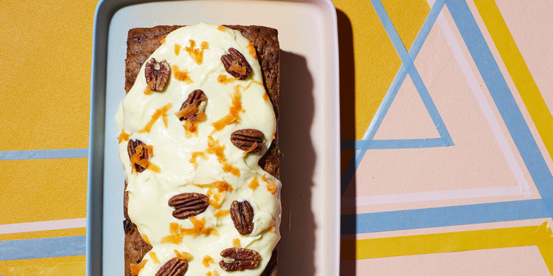 Carrot cake met pecan	