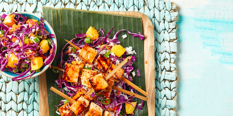 Tofuspiesjes met ananasmarinade en koolsla