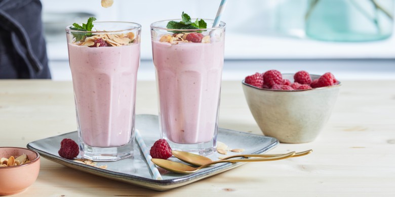 Aardbei-framboos ontbijtsmoothie
