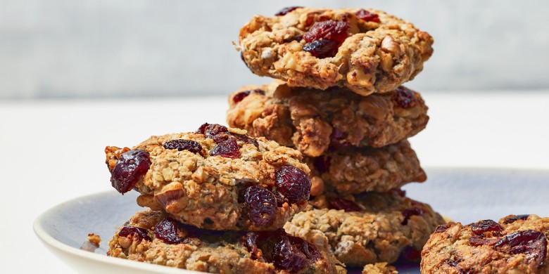 Haverkoekjes met cranberry’s en blauwe kaas